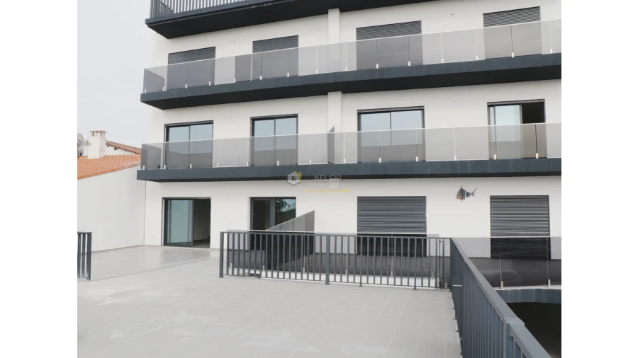 Apartamento T0 para Venda em São Brás de Alportel