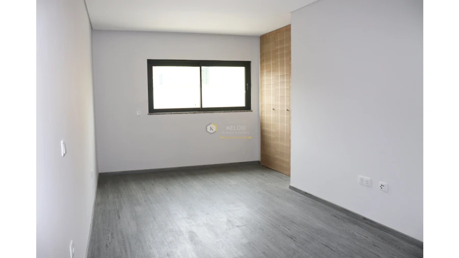 Apartamento T0 para Venda em São Brás de Alportel Foto 21