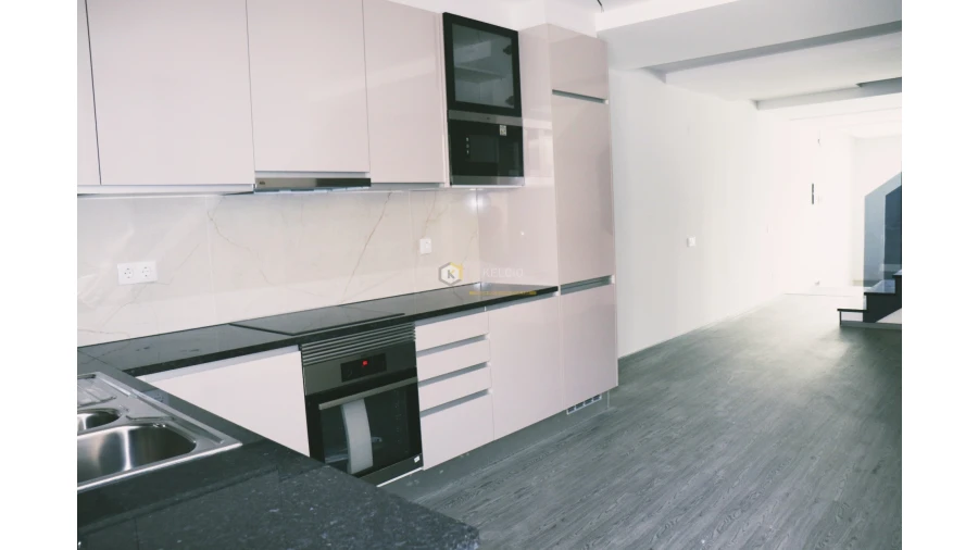 Apartamento T0 para Venda em São Brás de Alportel Foto 4