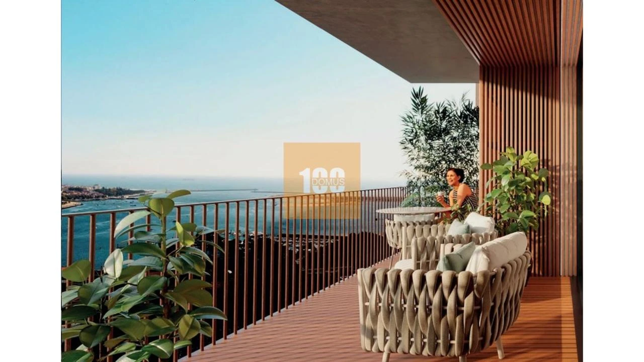 Apartamento T3 para Venda em Santa Marinha e São Pedro da Afurada Foto 1