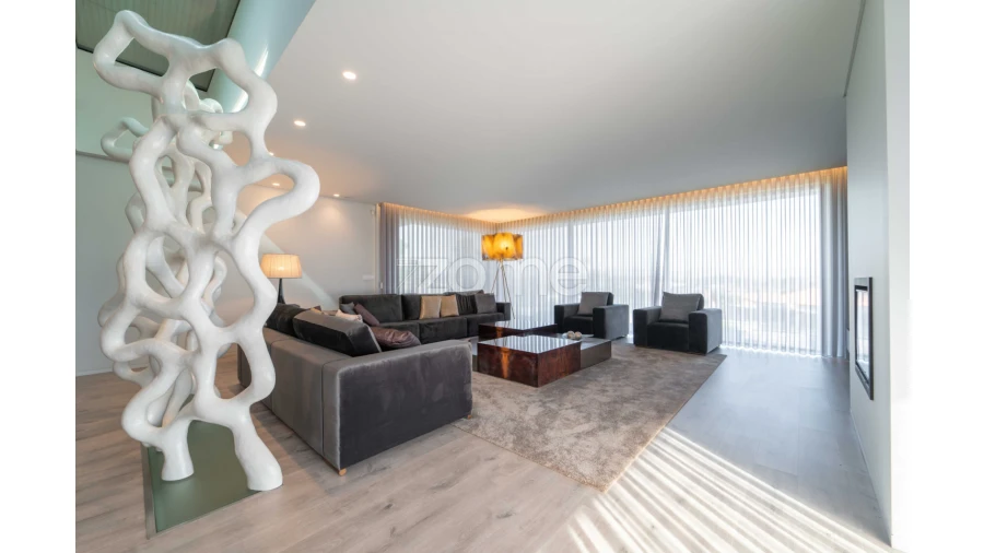 Moradia T4 para Venda em Cabanelas Foto 7