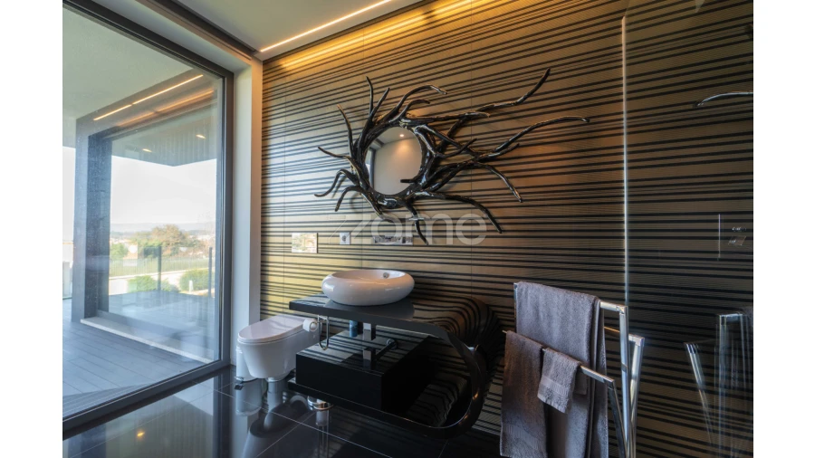 Moradia T4 para Venda em Cabanelas Foto 25