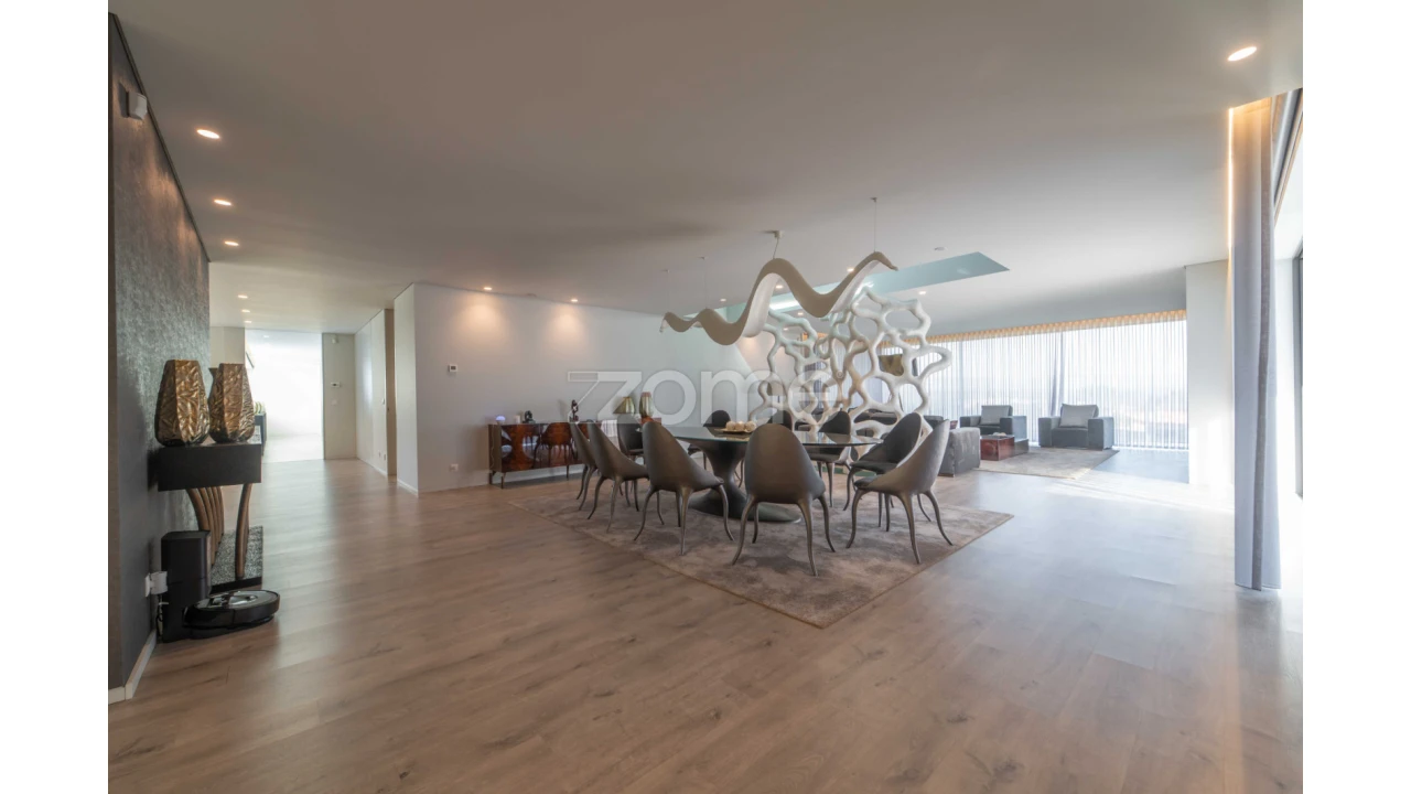 Moradia T4 para Venda em Cabanelas Foto 5