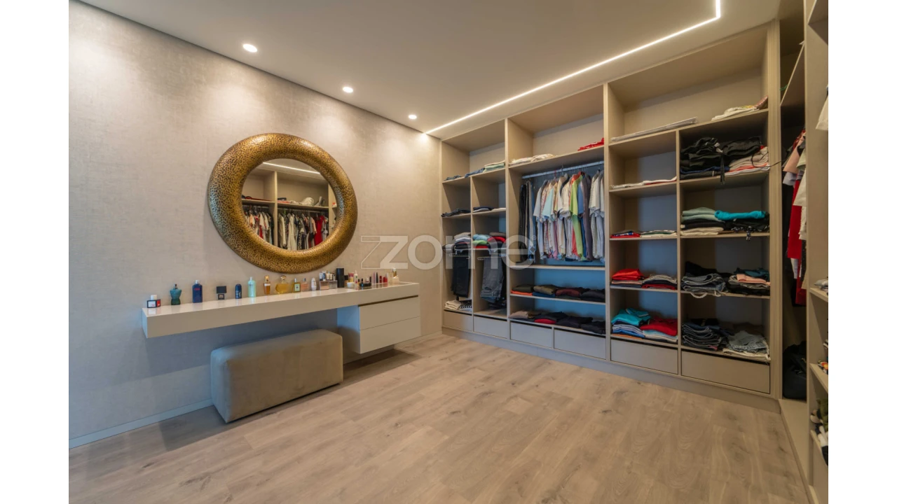 Moradia T4 para Venda em Cabanelas Foto 38