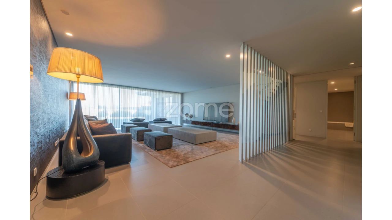 Moradia T4 para Venda em Cabanelas Foto 43