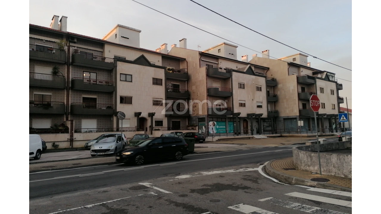 Moradia T4 para Venda em Ílhavo (São Salvador) Foto 8