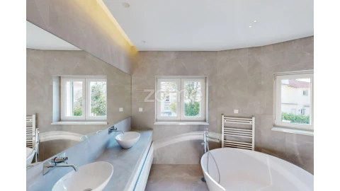 Moradia T6 para Venda em Cascais e Estoril