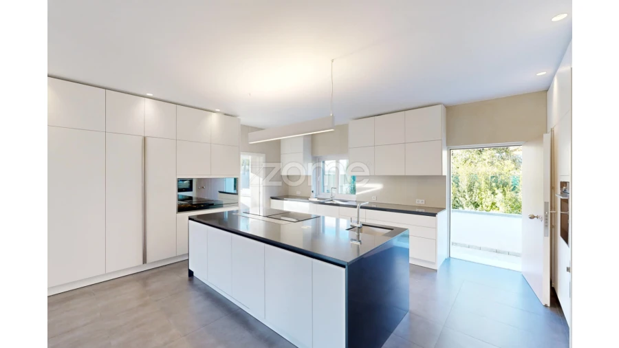 Moradia T6 para Venda em Cascais e Estoril