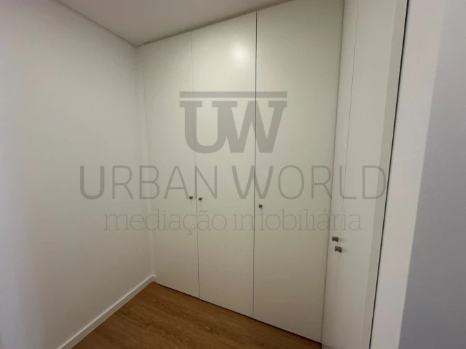 Moradia T9 para Venda em Loures Foto 16