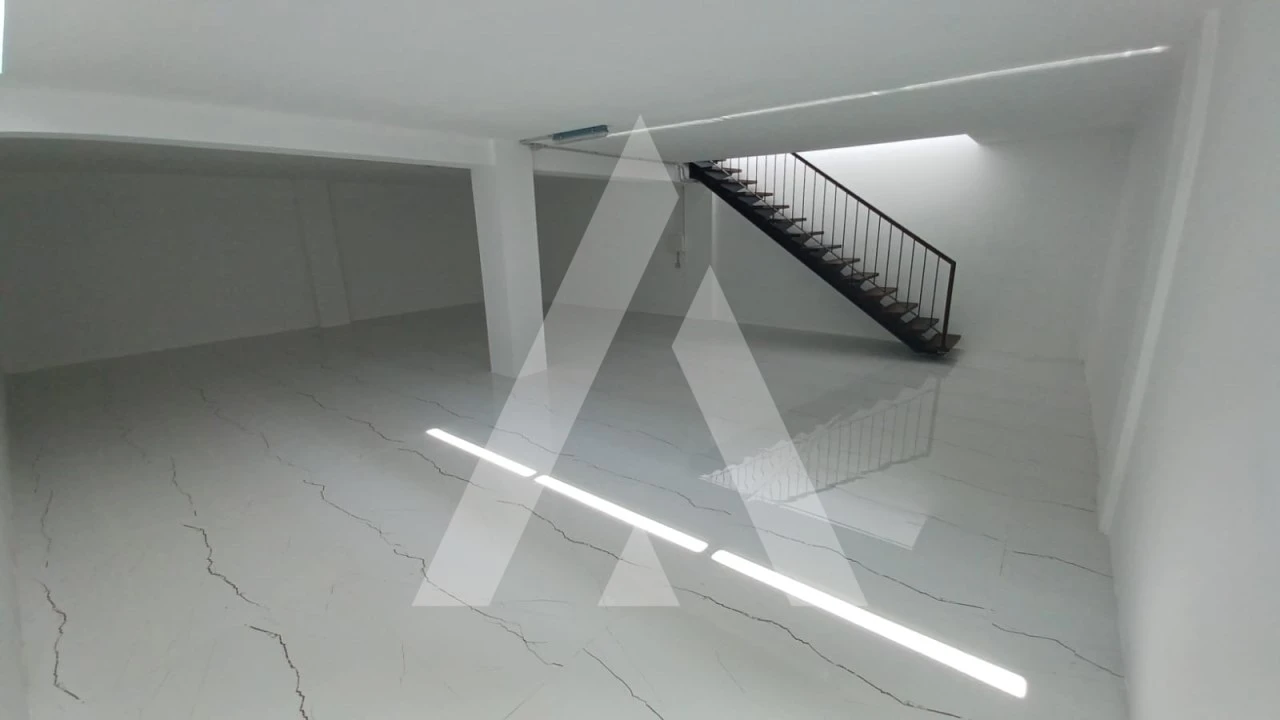 Loja para Arrendamento em Glória e Vera Cruz Foto 5