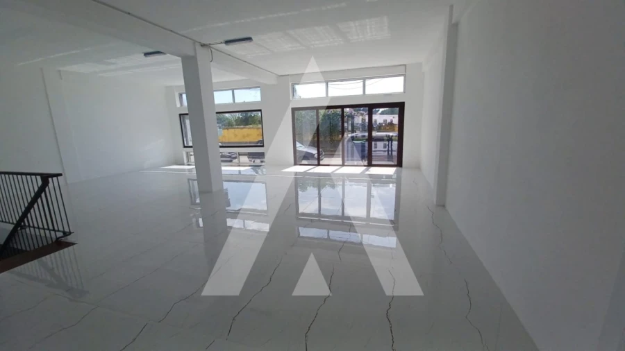 Loja para Arrendamento em Glória e Vera Cruz Foto 4