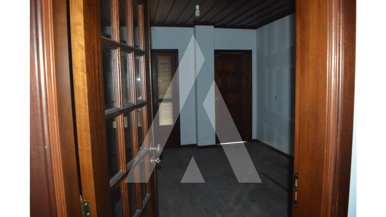 Armazém para Venda em Vilarinho do Bairro Foto 16