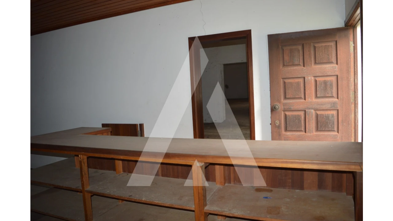 Armazém para Venda em Vilarinho do Bairro Foto 24