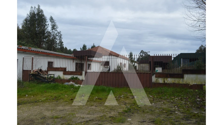 Armazém para Venda em Vilarinho do Bairro Foto 4