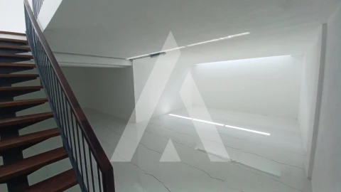 Loja para Arrendamento em Glória e Vera Cruz