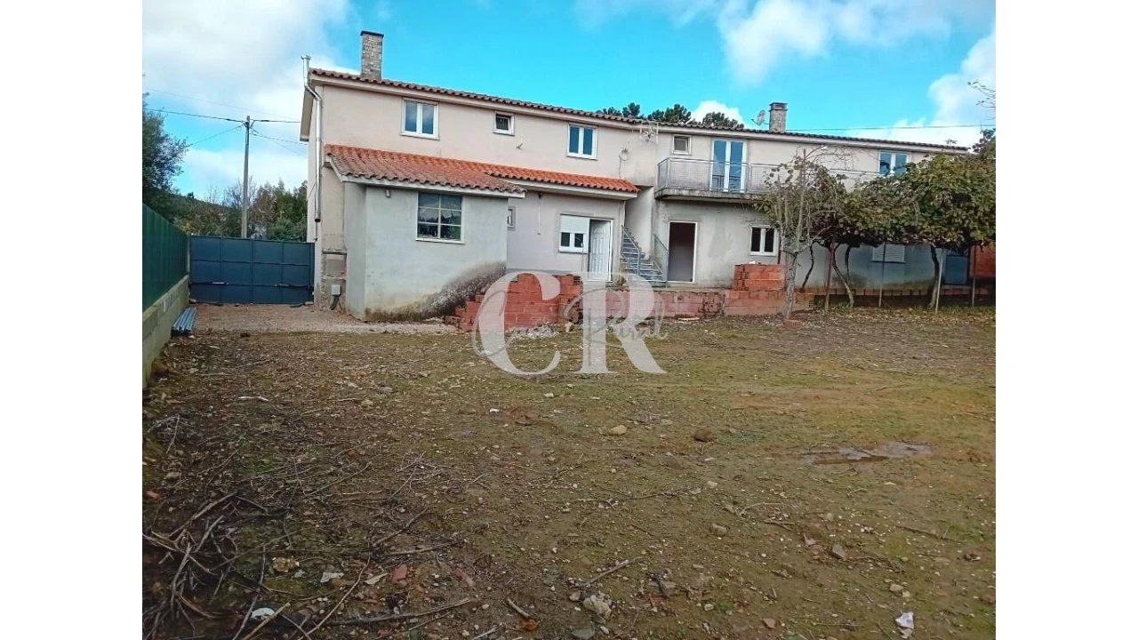 Moradia T3 para Venda em Cernache do Bonjardim, Nesperal e Palhais Foto 3