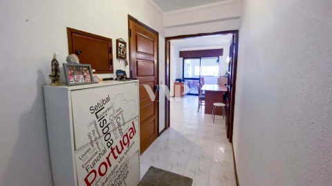 Apartamento T2 para Venda em Quarteira