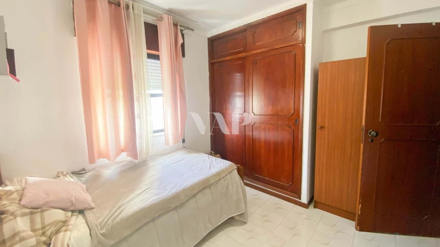 Apartamento T2 para Venda em Quarteira Foto 8