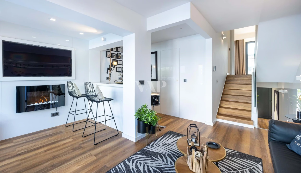 Moradia T3 para Venda em Quarteira Foto 9