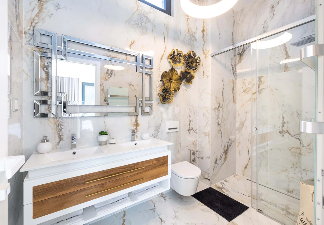 Moradia T3 para Venda em Quarteira Foto 32