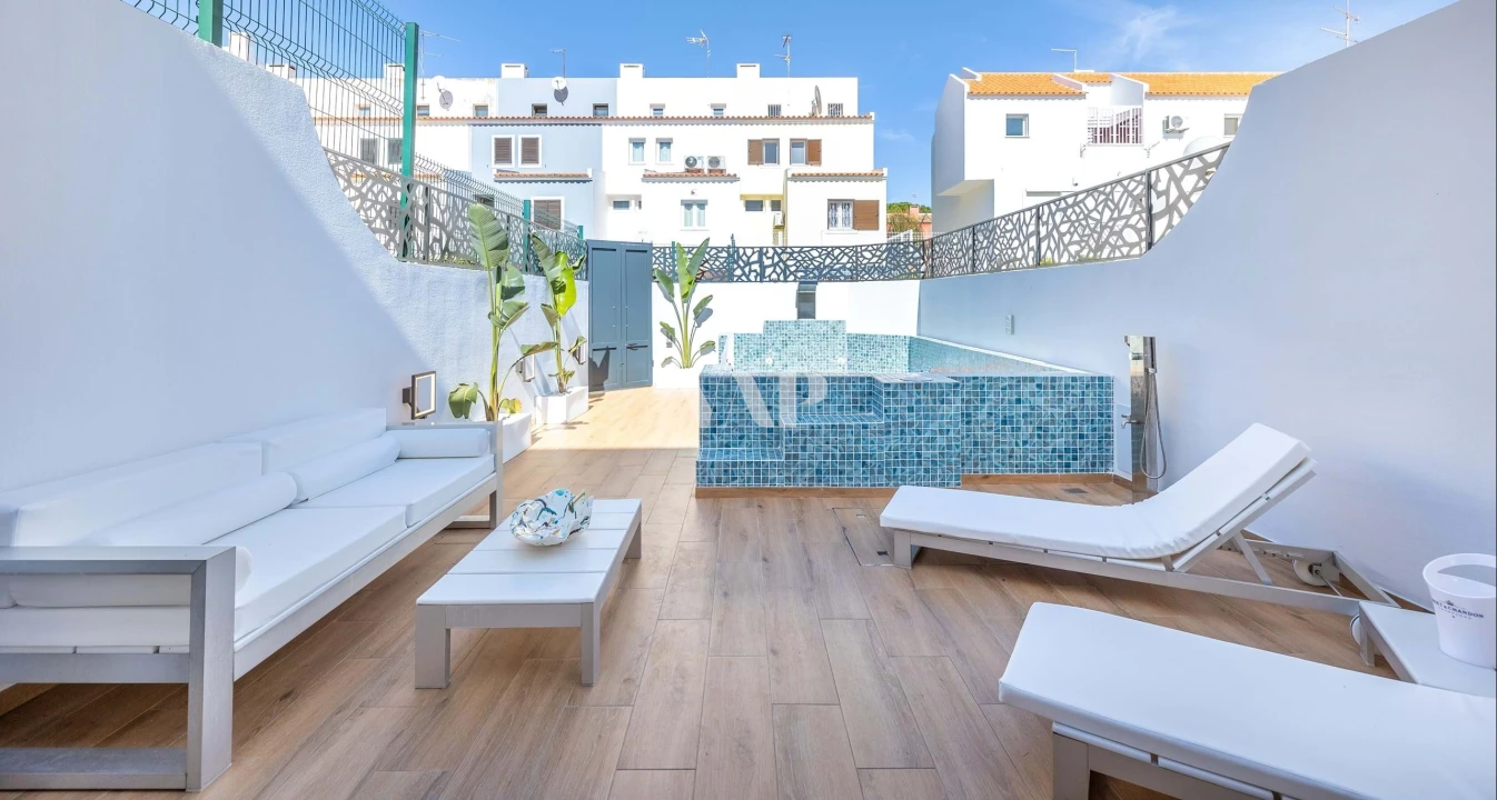 Moradia T3 para Venda em Quarteira Foto 18