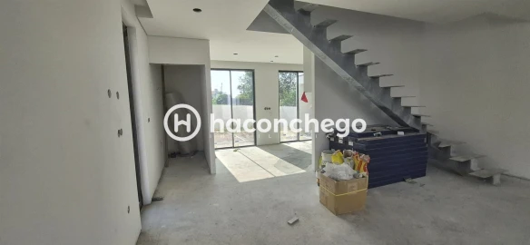 Moradia T2 para Venda em Lijo