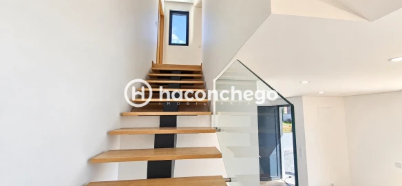 Moradia T2 para Venda em Lijo