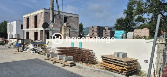 Moradia T2 para Venda em Lijo