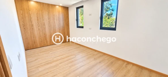 Moradia T2 para Venda em Lijo