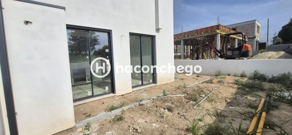 Moradia T2 para Venda em Lijo