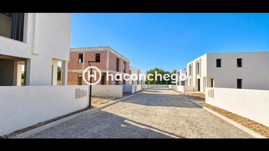 Moradia T2 para Venda em Lijo