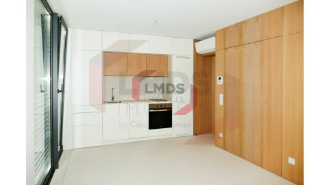 Apartamento T0 para Venda em Cedofeita, Santo Ildefonso, Sé, Miragaia, São Nicolau e Vitória