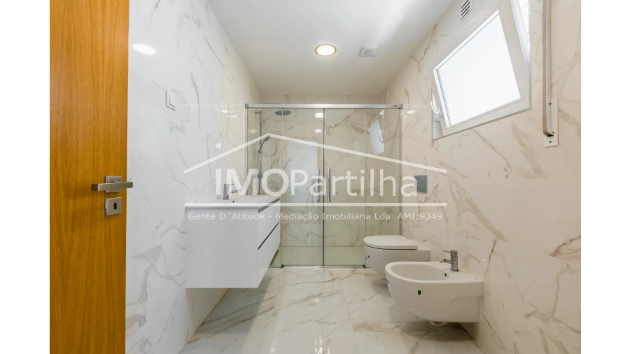 Moradia T3 para Venda em Algueirão-Mem Martins Foto 10