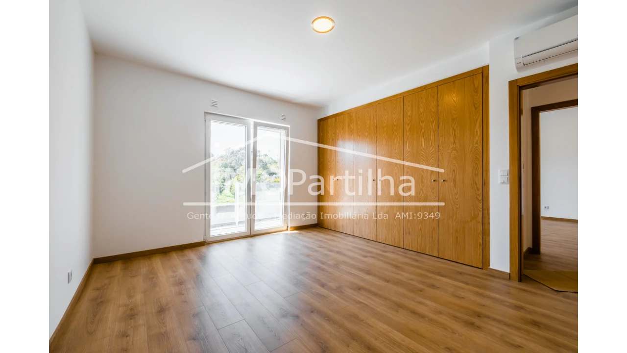 Moradia T3 para Venda em Algueirão-Mem Martins Foto 15