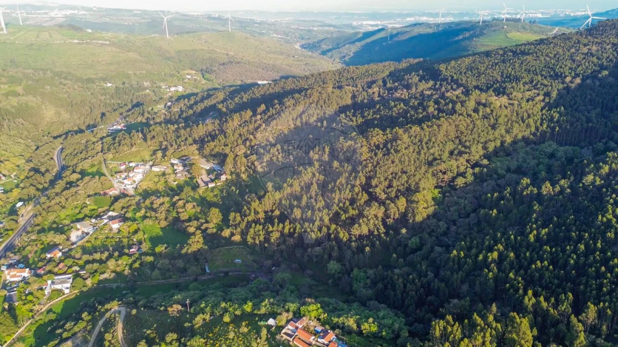 Terreno para Venda em Venda do Pinheiro e Santo Estêvão das Galés Foto 6