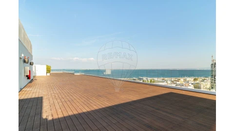 Apartamento T3 para Venda em Parque das Nações