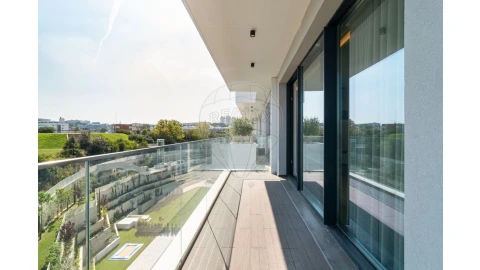 Apartamento T3 para Venda em Parque das Nações