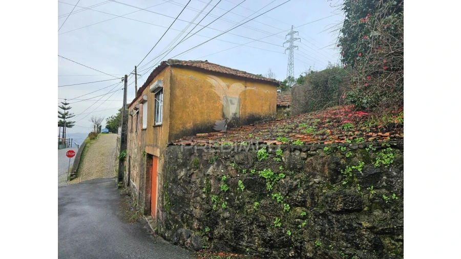 Moradia para Venda em Água Longa