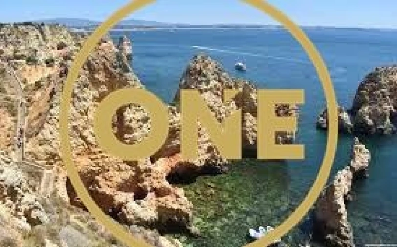 Moradia T4 para Venda em Lagos (São Sebastião e Santa Maria) Foto 8