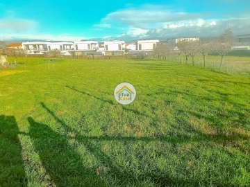 Terreno para Venda em Albergaria-A-Velha e Valmaior