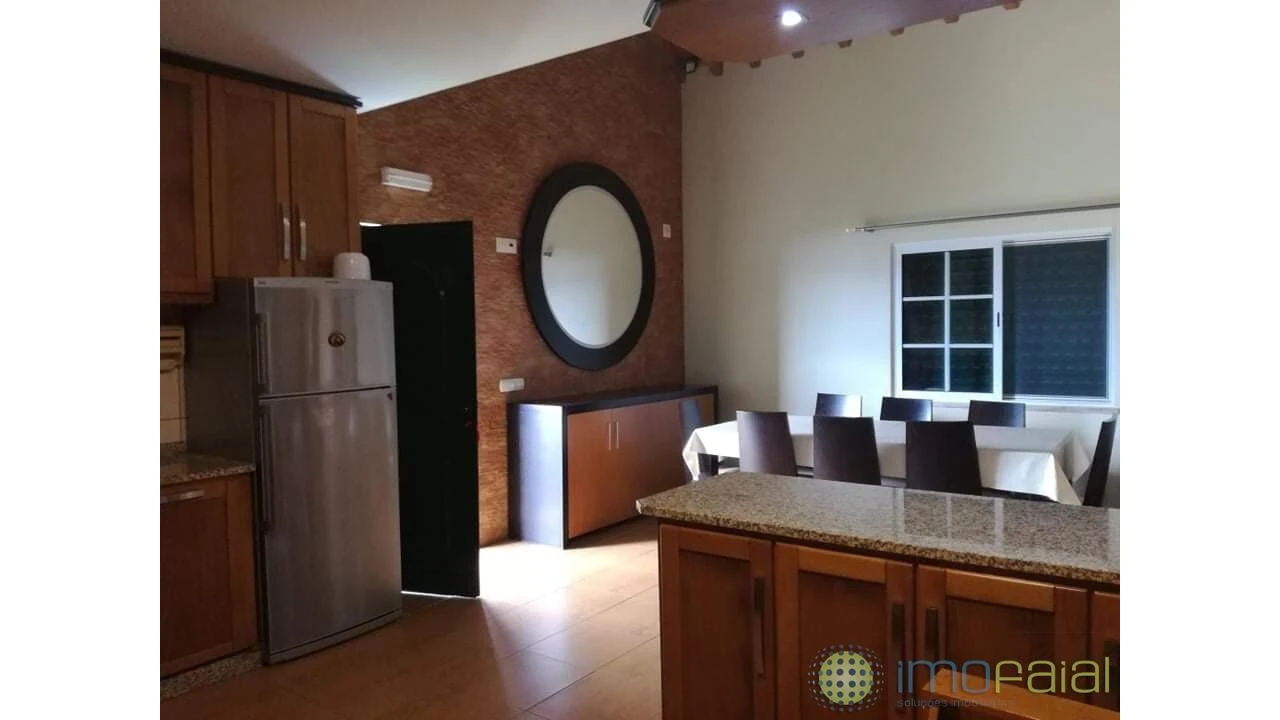 Moradia T3 para Venda em Pedro Miguel Foto 8