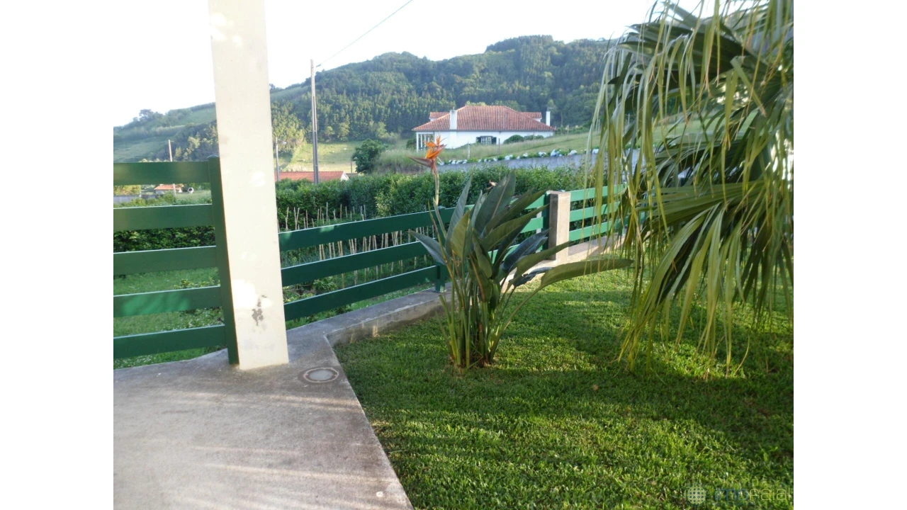 Moradia T3 para Venda em Pedro Miguel Foto 22