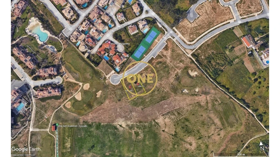 Moradia T4 para Venda em Lagos (São Sebastião e Santa Maria) Foto 24
