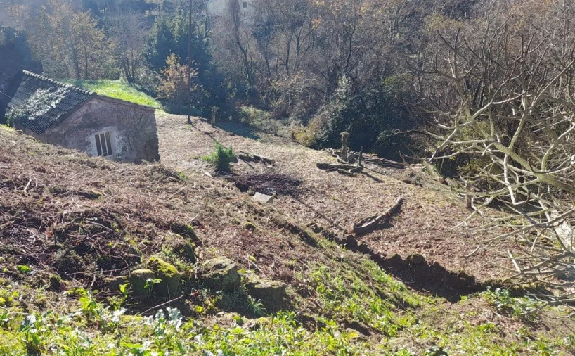 Moradia T1 para Venda em Gondarem Foto 6