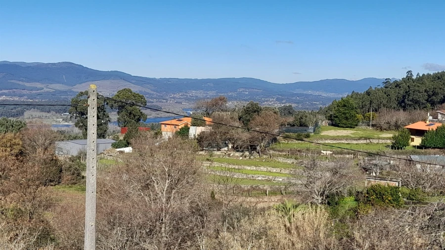 Terreno para Venda em Gondarem Foto 6