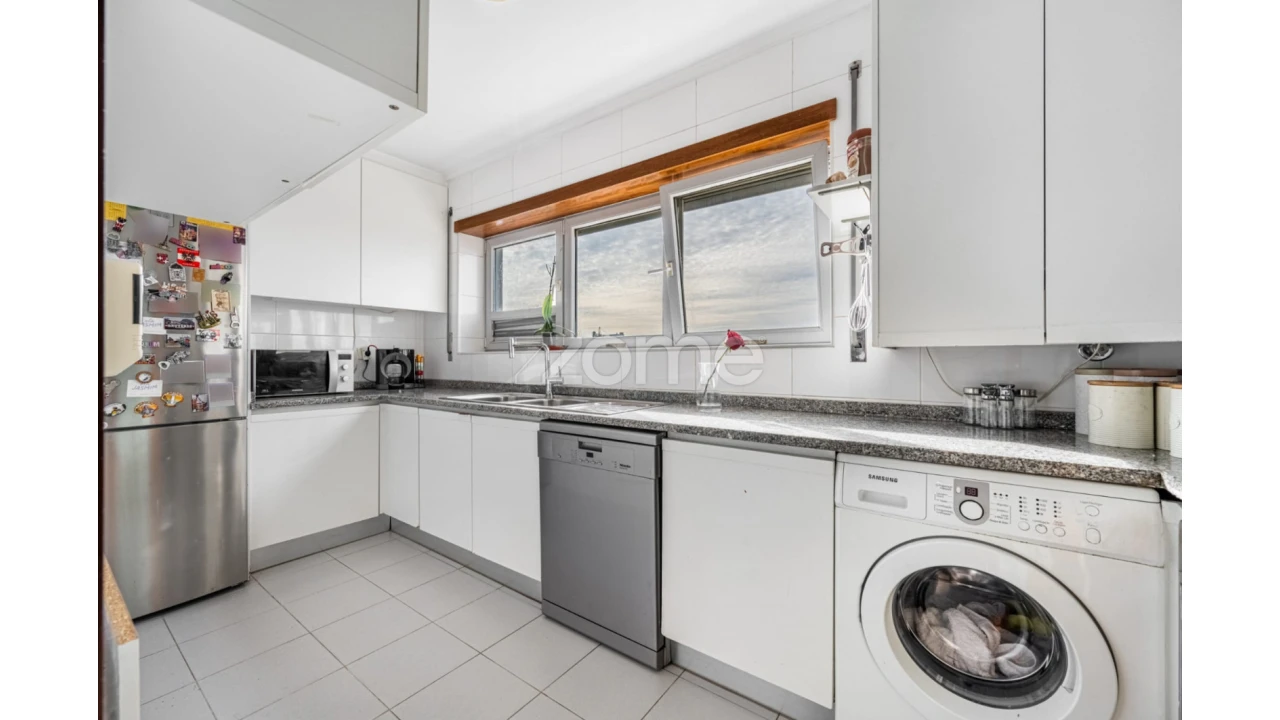 Apartamento T3 para Venda em Paranhos Foto 15
