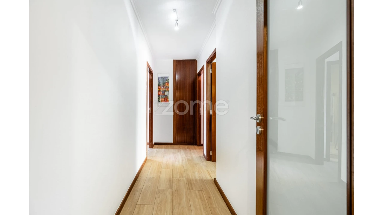 Apartamento T3 para Venda em Paranhos Foto 26