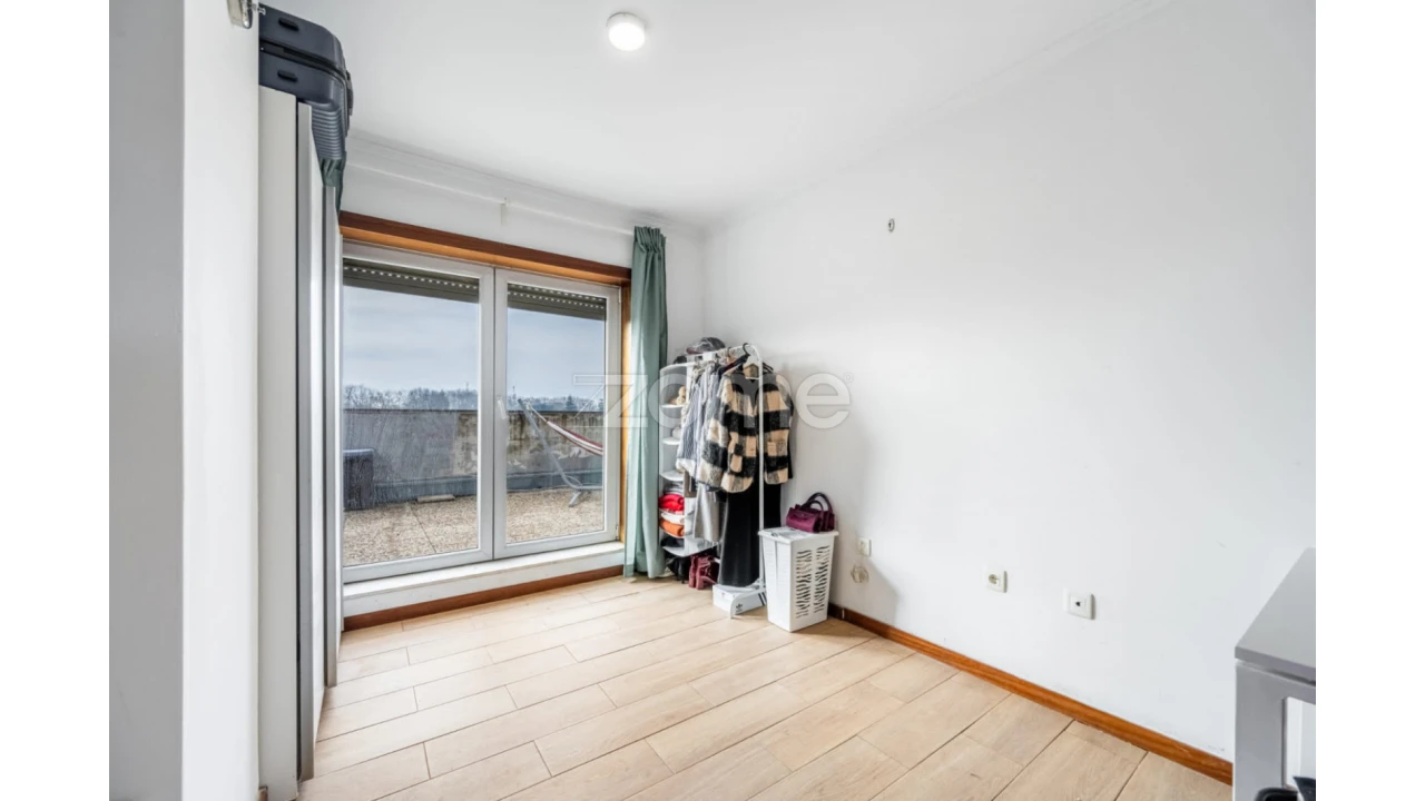 Apartamento T3 para Venda em Paranhos Foto 28