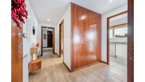 Apartamento T3 para Venda em Paranhos