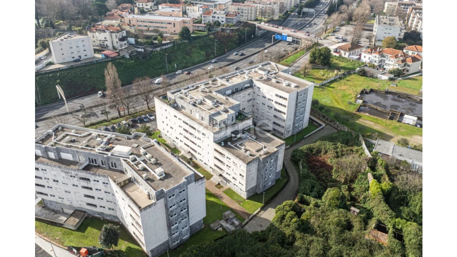 Apartamento T3 para Venda em Paranhos Foto 3